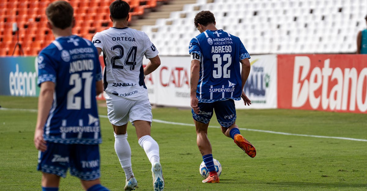 participez à notre tournoi de fléchettes, où passion et compétition se rencontrent ! inscrivez-vous dès maintenant pour mesurer vos compétences contre d'autres joueurs et tenter de décrocher le titre de champion. rejoignez-nous pour une journée remplie d'adrénaline et de convivialité !