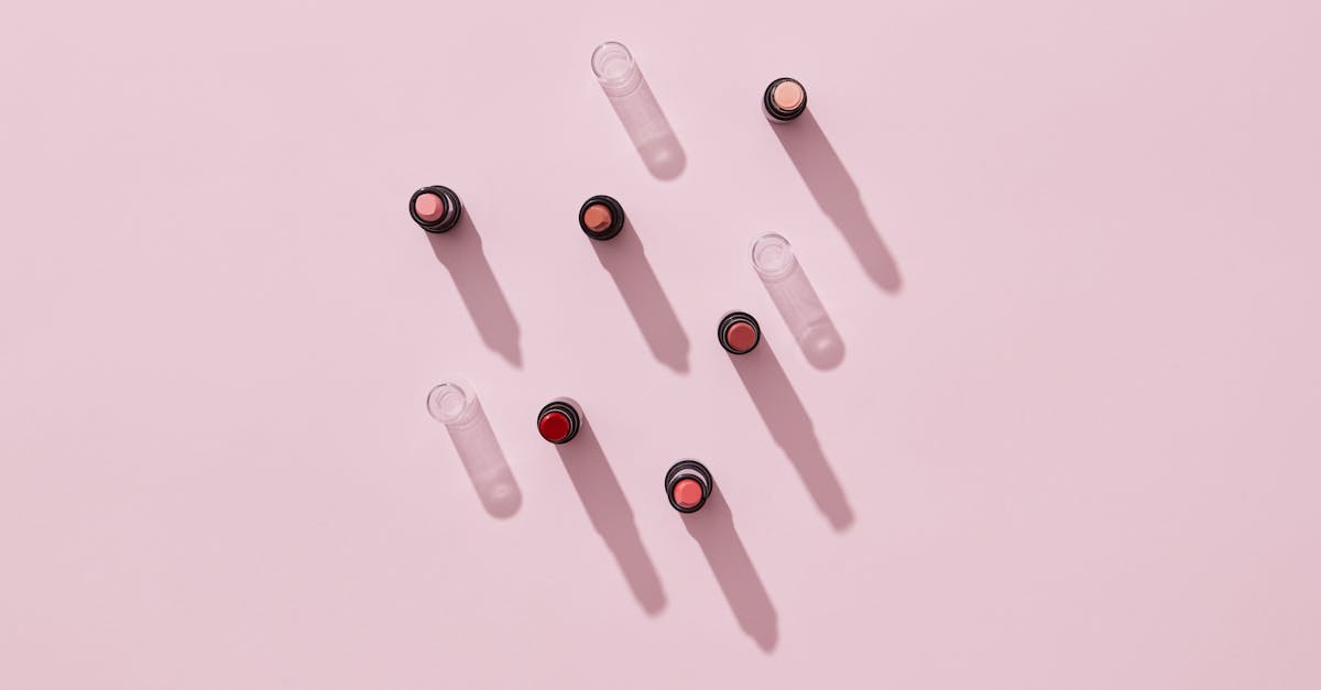 découvrez tout sur les fléchettes : règles, techniques, conseils et accessoires pour maîtriser ce jeu passionnant.