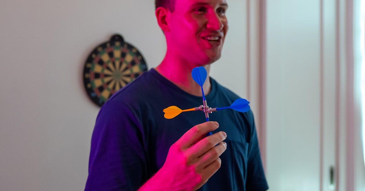 découvrez tout sur le jeu de fléchettes : règles, techniques, équipements et conseils pour devenir un expert du darts.