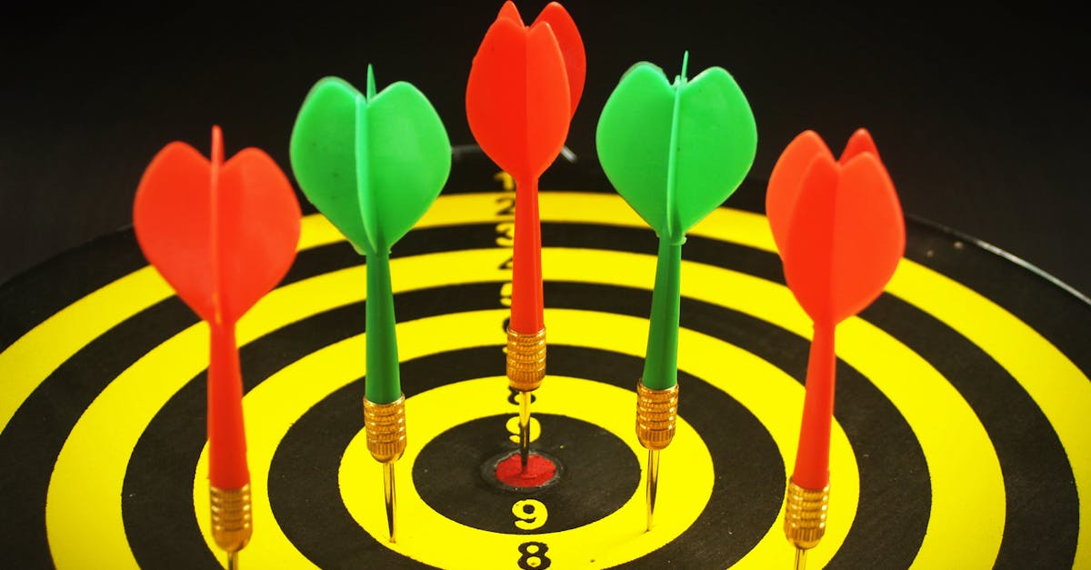 découvrez tout sur les jeux de fléchettes : règles, techniques, conseils et équipements pour améliorer votre précision et votre plaisir.