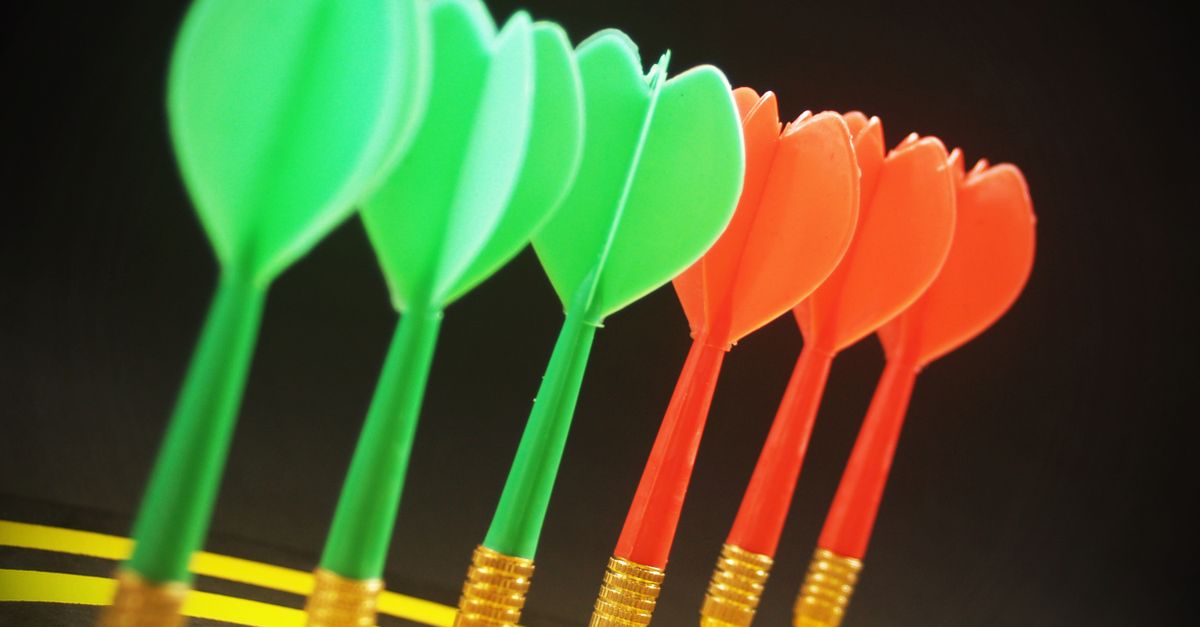 découvrez tout sur le jeu de fléchettes : règles, techniques, conseils et équipements pour améliorer votre précision et votre plaisir.