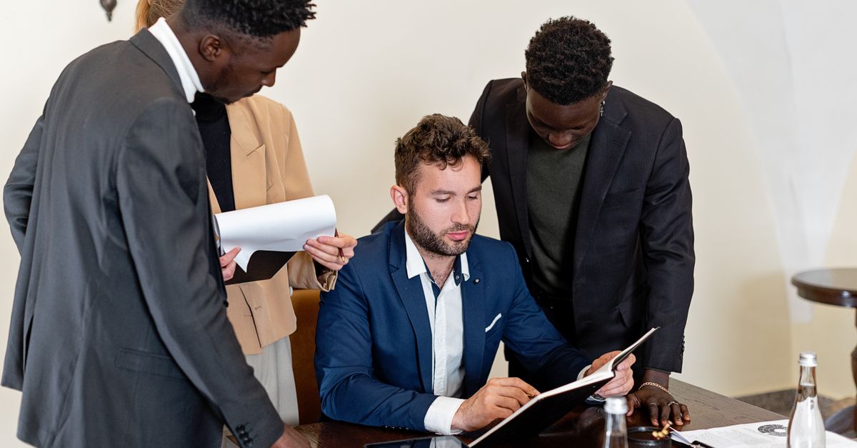 découvrez notre réunion des associations pour échanger, collaborer et renforcer les liens entre membres.
