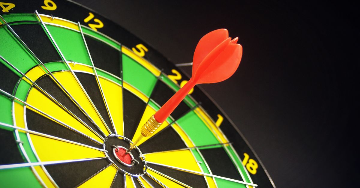 rejoignez notre darts club pour perfectionner votre technique, participer à des tournois passionnants et partager votre passion du jeu de fléchettes dans une ambiance conviviale.