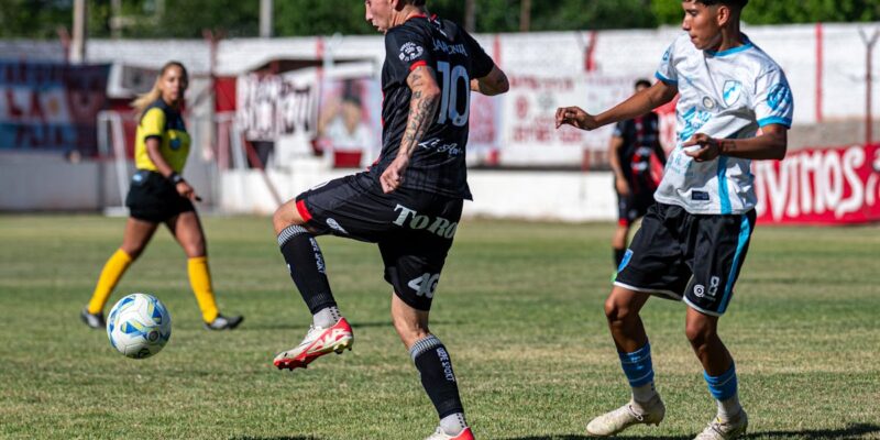 Bretagne : un tournoi inaugural de fléchettes qui rassemble des passionnés de toute la région