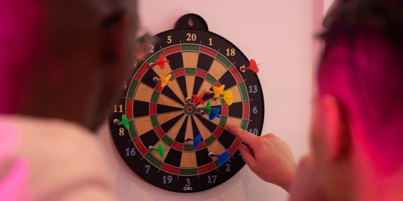 Vonnas accueille sa deuxième compétition de fléchettes avec 32 participants