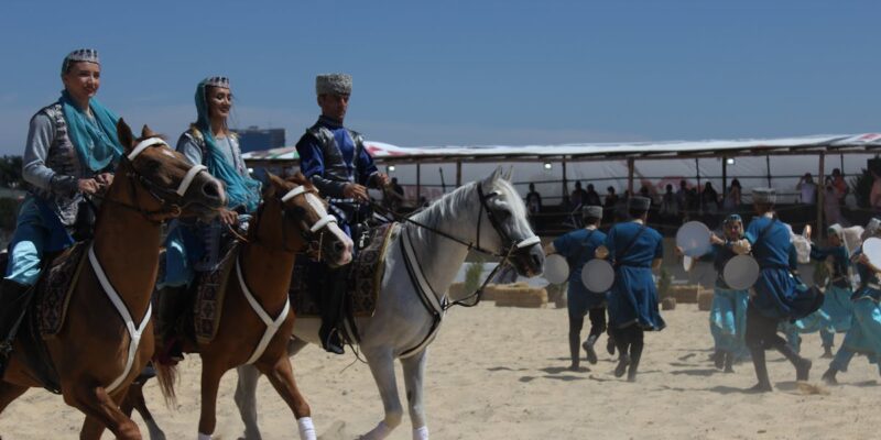 Caen se prépare à recevoir le premier festival international de fléchettes, avec environ 1400 joueurs au rendez-vous