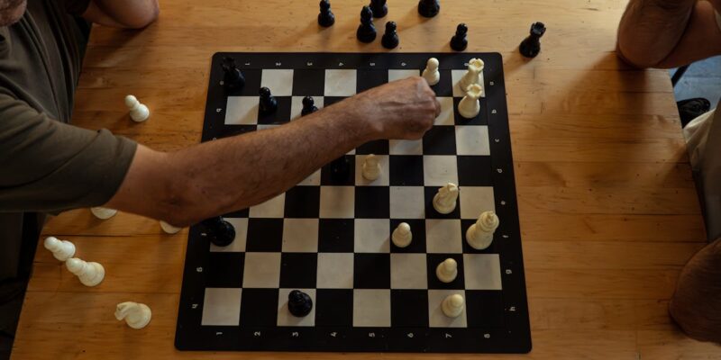 Tournoi de fléchettes : Thibault Tricole, le prodige français qui bouleverse nos attentes et touche nos émotions