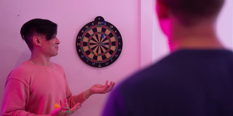 Fléchettes en Loir-et-Cher : entre passion télévisuelle et réalité du terrain, pourquoi le jeu peine à décoller
